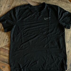 Nike Men's Black Short Sleeve Tee Dri-Fit Medium